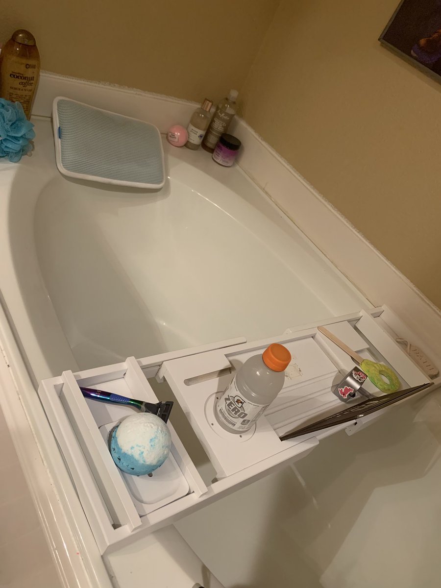 Convopage : @doodlyroses : The people who manufacture bathtub trays seem to  have no idea what women actually do in the bath and I find that strangely  comforting